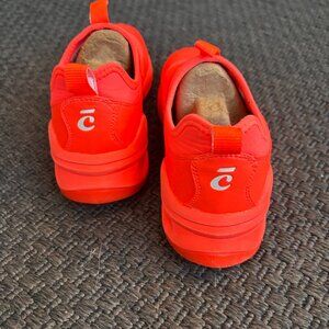 Cloves waterproof nursing shoes